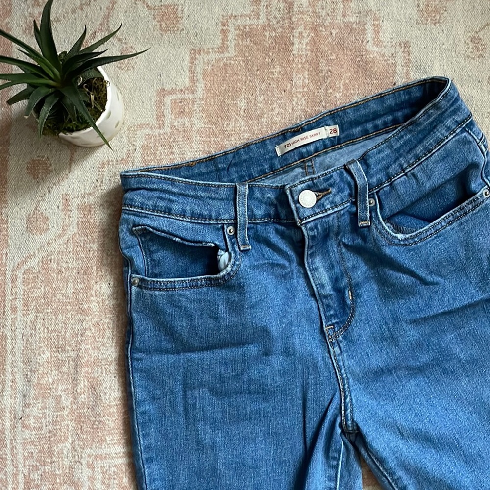Levi’s 721 High Rise Skinny